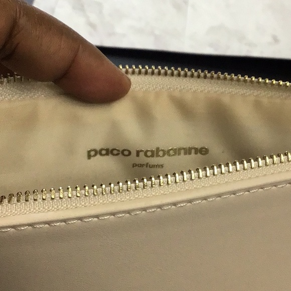 Paco Rabanne Parfums ivory pouch - Picture 4 of 4